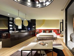 Hard_Rock_Café_Alumadeco