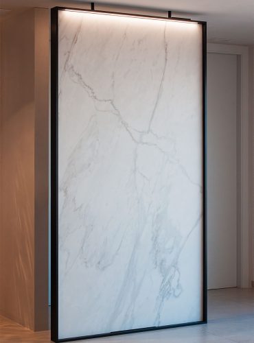 Totem_Alumadeco_porcelanico_led_2